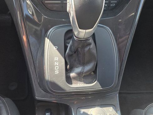 Used 2014 Ford Escape Titanium w/ Equipment Group 401A image 17