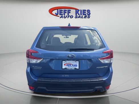 Used 2021 Subaru Forester AWD/4WD image 6