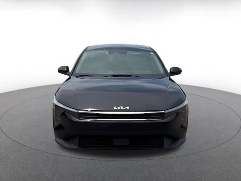 Used 2025 Kia K4 FWD image 4