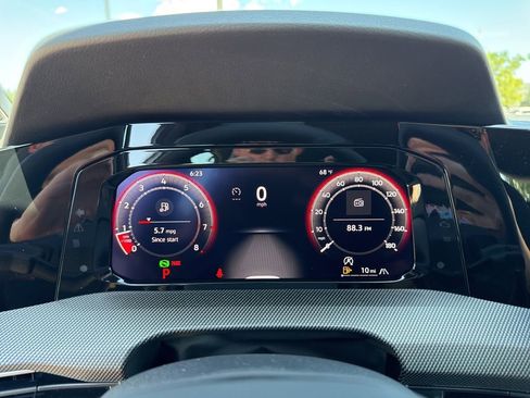 New 2025 Volkswagen GTI SE image 15