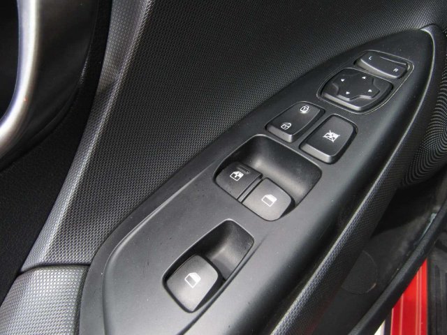 Used 2019 Hyundai Veloster Turbo Ultimate FWD image 21