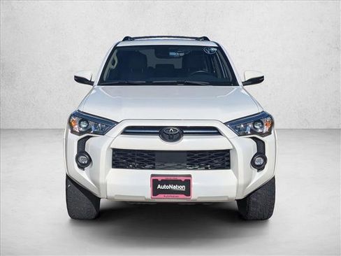Used 2023 Toyota 4Runner SR5 Premium w/ Moonroof Package image 2