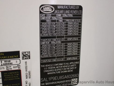 Used 2025 Land Rover Range Rover Sport SE AWD/4WD image 55