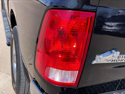 Used 2016 RAM 1500 Big Horn image 28