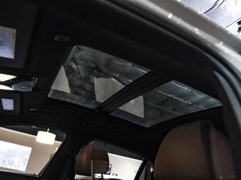 Used 2020 BMW X6 xDrive40i w/ Executive Package image 5