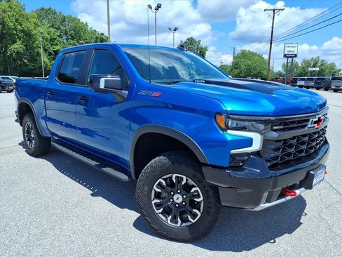 Used 2022 Chevrolet Silverado 1500 ZR2 AWD/4WD image 1
