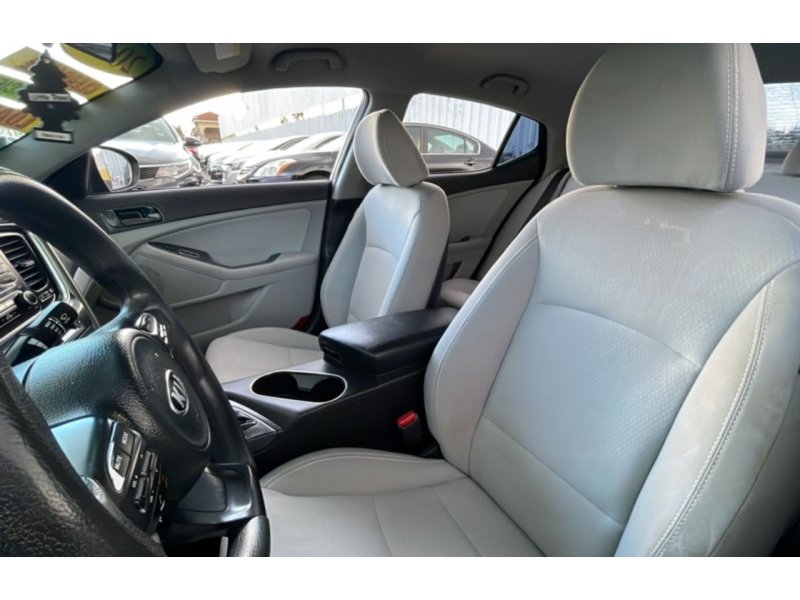 Used 2014 Kia Optima LX FWD image 11