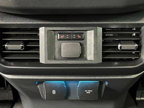 Used 2025 Ford F150 Raptor AWD/4WD image 42