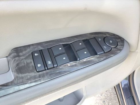 Used 2014 Buick Enclave Convenience AWD/4WD image 11