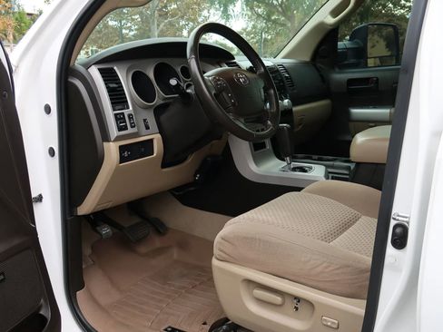 Used 2008 Toyota Tundra 2WD CrewMax image 15