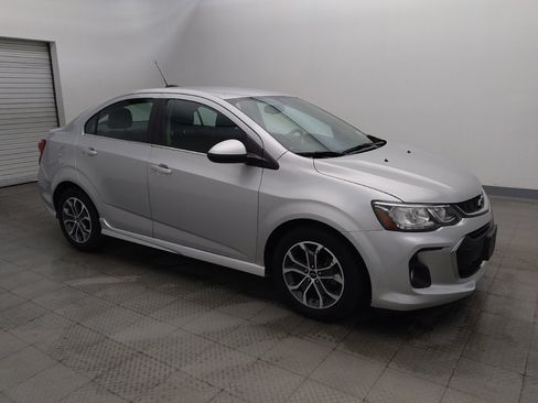 Used 2019 Chevrolet Sonic LT w/ RS Package FWD image 11