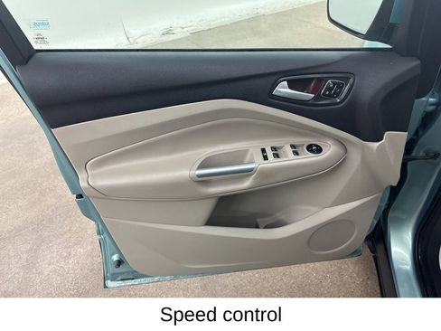 Used 2013 Ford Escape SEL image 34