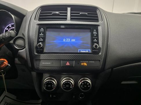 Used 2023 Mitsubishi Outlander Sport ES image 12
