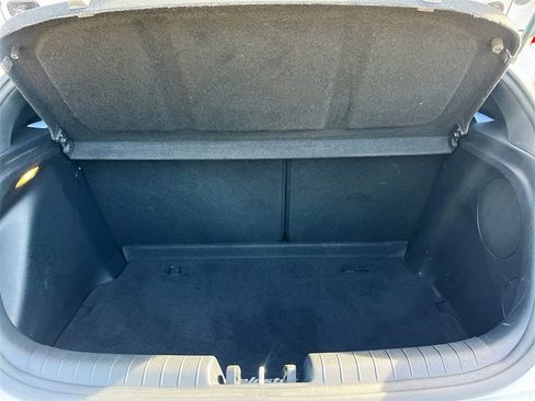 Used 2020 Hyundai Veloster N w/ Performance Package image 24