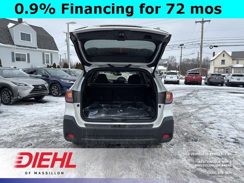 Used 2025 Subaru Outback Onyx Edition image 10