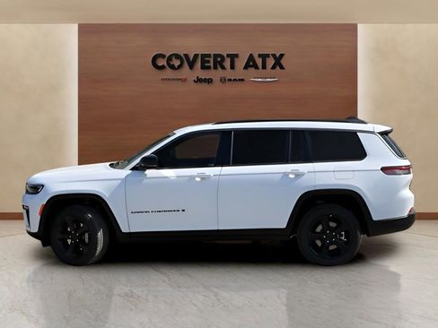 New 2026 Jeep Grand Cherokee L Limited w/ Limited Altitude Package AWD/4WD image 2