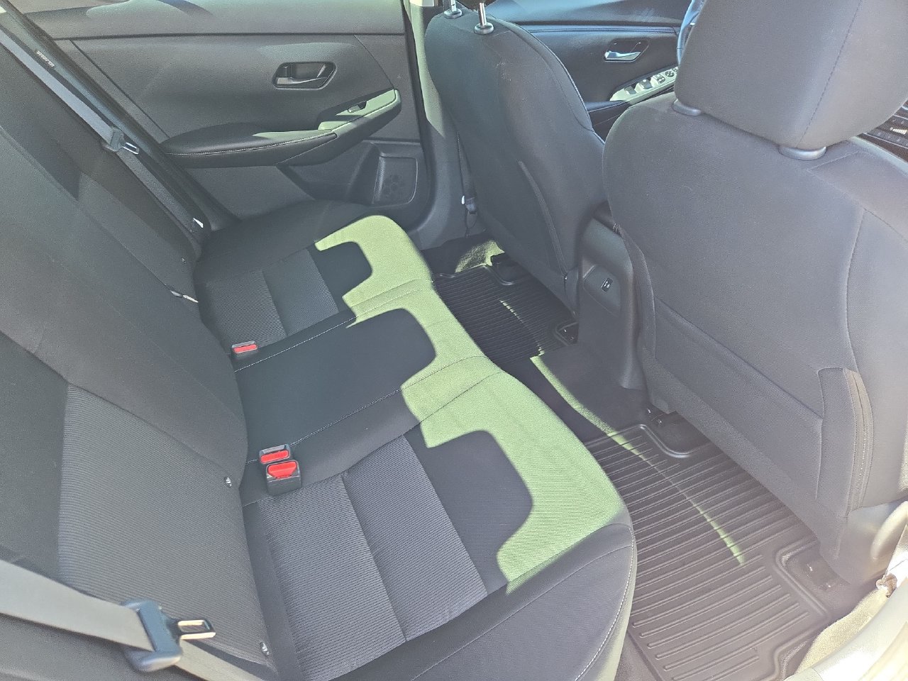 Used 2025 Nissan Sentra SV w/ All-Weather Package FWD image 11