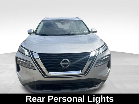 Used 2023 Nissan Rogue SV w/ SV Premium Package image 9