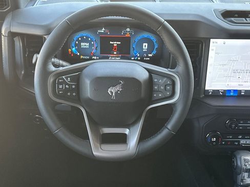 New 2026 Ford Bronco Badlands AWD/4WD image 14