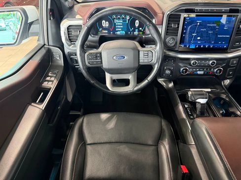 Used 2021 Ford F150 Lariat w/ Equipment Group 502A High AWD/4WD image 30