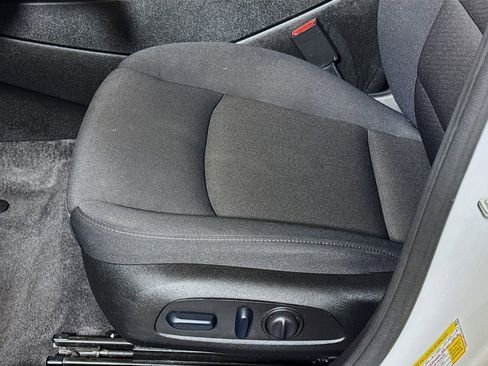 Used 2024 Chevrolet Malibu LT image 16