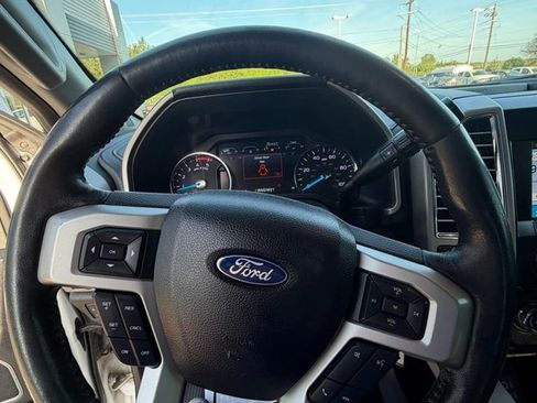 Used 2017 Ford F250 Lariat AWD/4WD image 12