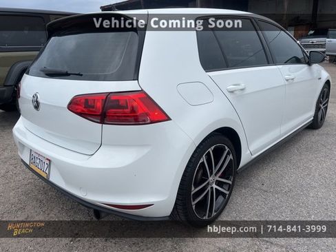 Used 2017 Volkswagen GTI Sport image 4