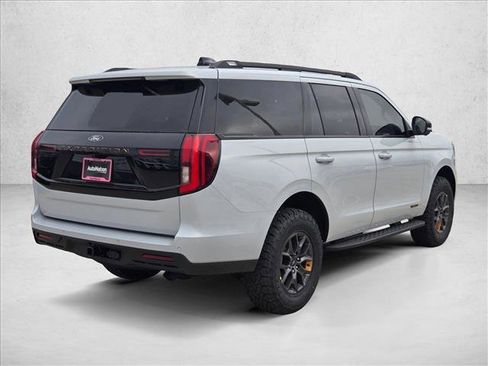 New 2026 Ford Expedition Tremor image 2