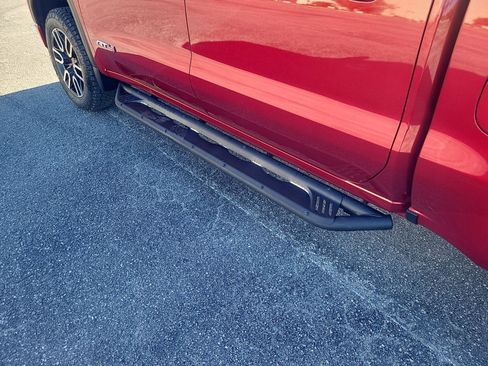 Used 2021 GMC Sierra 1500 AT4 image 10