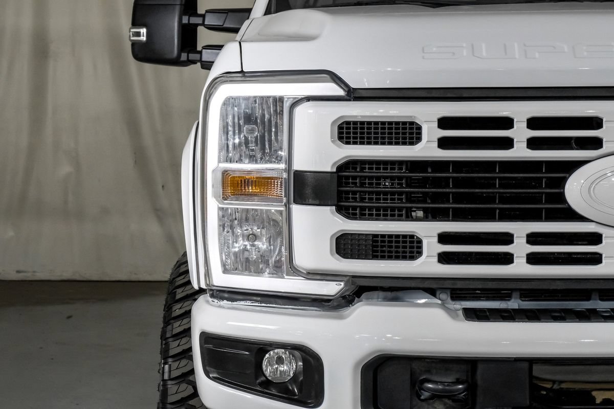 Used 2024 Ford F250 XLT w/ FX4 Off-Road Package AWD/4WD image 39