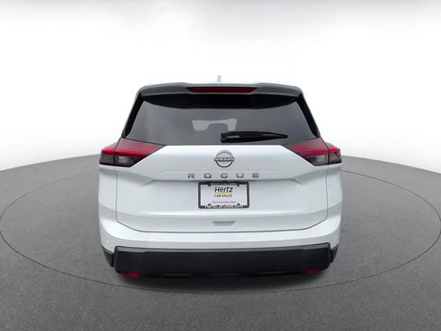 Used 2025 Nissan Rogue SV FWD image 12