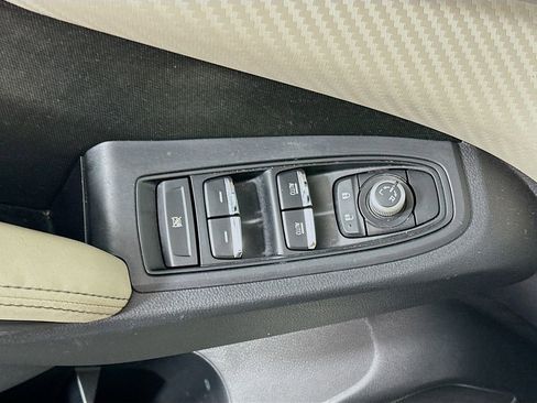 Used 2022 Subaru Ascent Premium w/ Convenience Package image 23