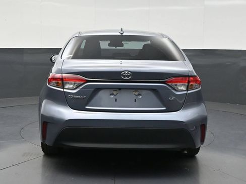 Used 2024 Toyota Corolla LE FWD image 4