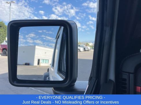 New 2025 Jeep Gladiator Rubicon w/ Convenience Group image 5