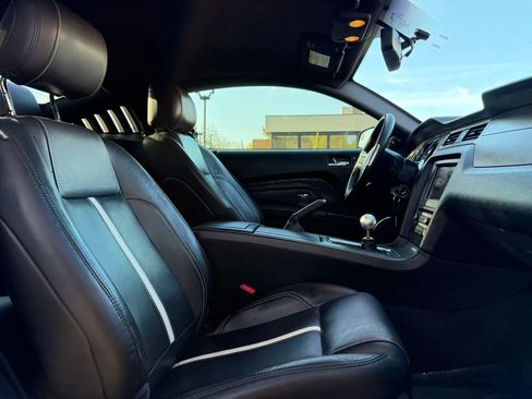Used 2013 Ford Mustang GT Premium w/ Electronics Pkg image 13