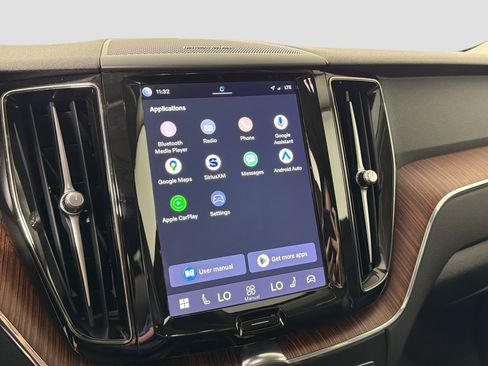 Certified 2023 Volvo XC60 B5 Plus FWD image 15