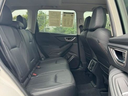 Used 2021 Subaru Forester Limited AWD/4WD image 15
