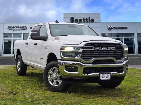 New 2025 RAM 3500 Big Horn image 1