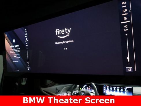 Used 2025 BMW 760i xDrive w/ Executive Package image 40