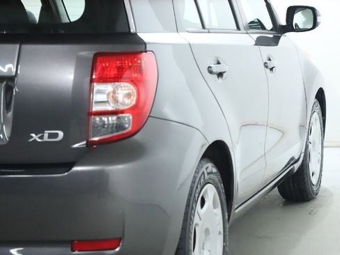 Used 2008 Scion xD Base image 10