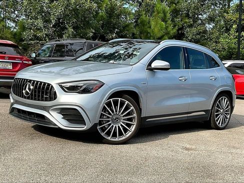 Used 2024 Mercedes-Benz GLA 35 AMG 4MATIC image 2