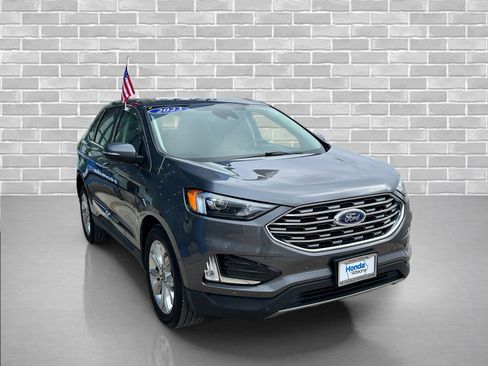 Used 2023 Ford Edge Titanium image 7