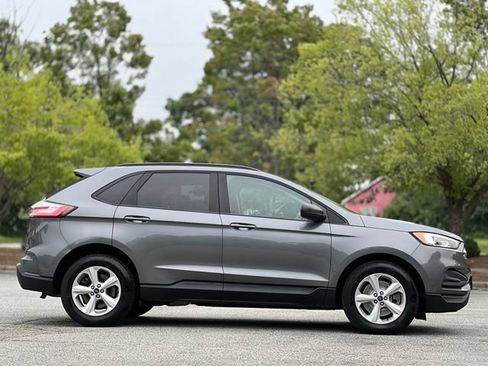 Used 2022 Ford Edge SE AWD/4WD image 4
