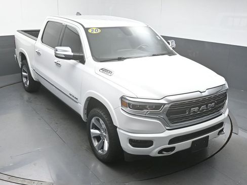 Used 2020 RAM 1500 Limited w/ Body Color Bumper Group image 40