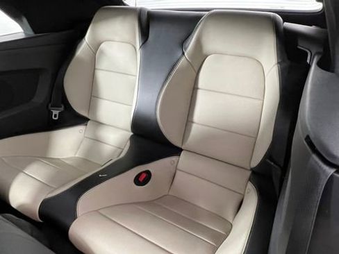 Used 2015 Ford Mustang GT Premium image 17