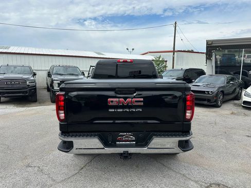 Used 2024 GMC Sierra 1500 Pro w/ Pro Value Package AWD/4WD image 4
