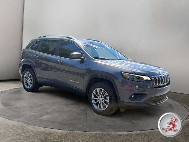 Used 2019 Jeep Cherokee Latitude Plus AWD/4WD image 1