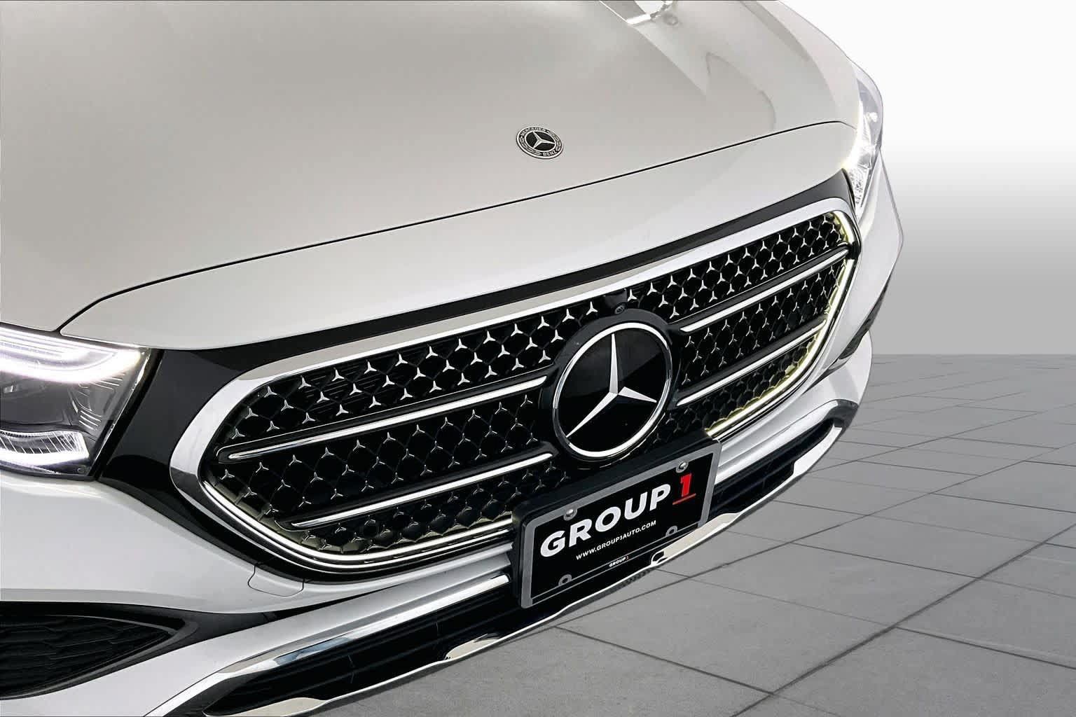 Used 2024 Mercedes-Benz E 450 4MATIC All-Terrain Wagon image 29