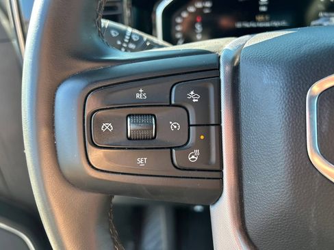 Used 2025 GMC Sierra 1500 SLT AWD/4WD image 21