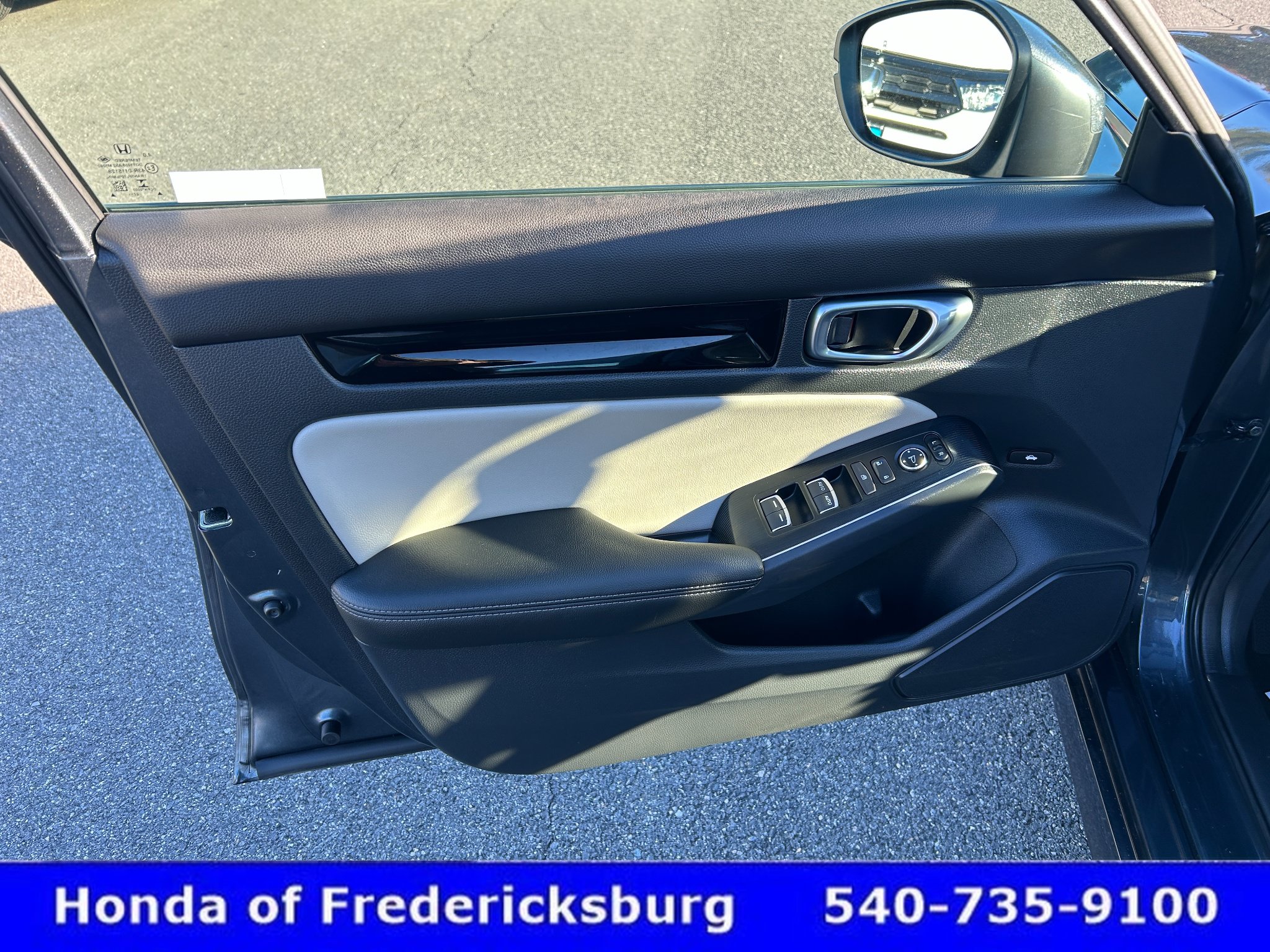 Certified 2023 Honda Civic Touring image 10